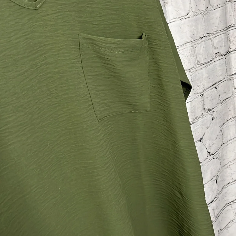 Zenana Green Muslim V-Neck Pocket Blouse - Picture 4 of 4